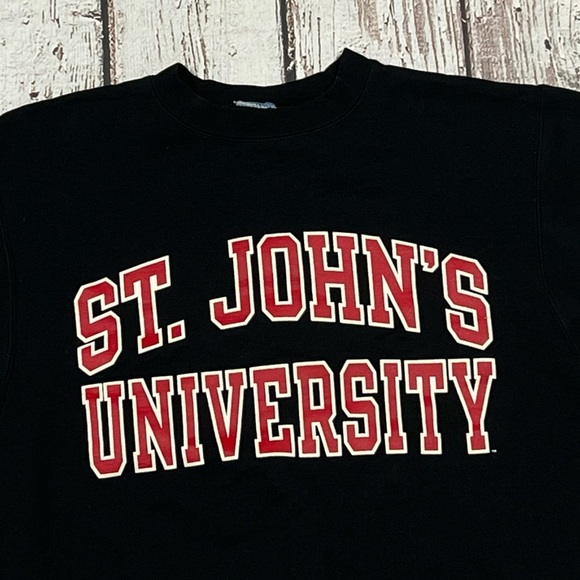 Vintage. St. Johns Red Storm NCAA College Champion Crewneck Sweatshirt - Picture 3 of 4
